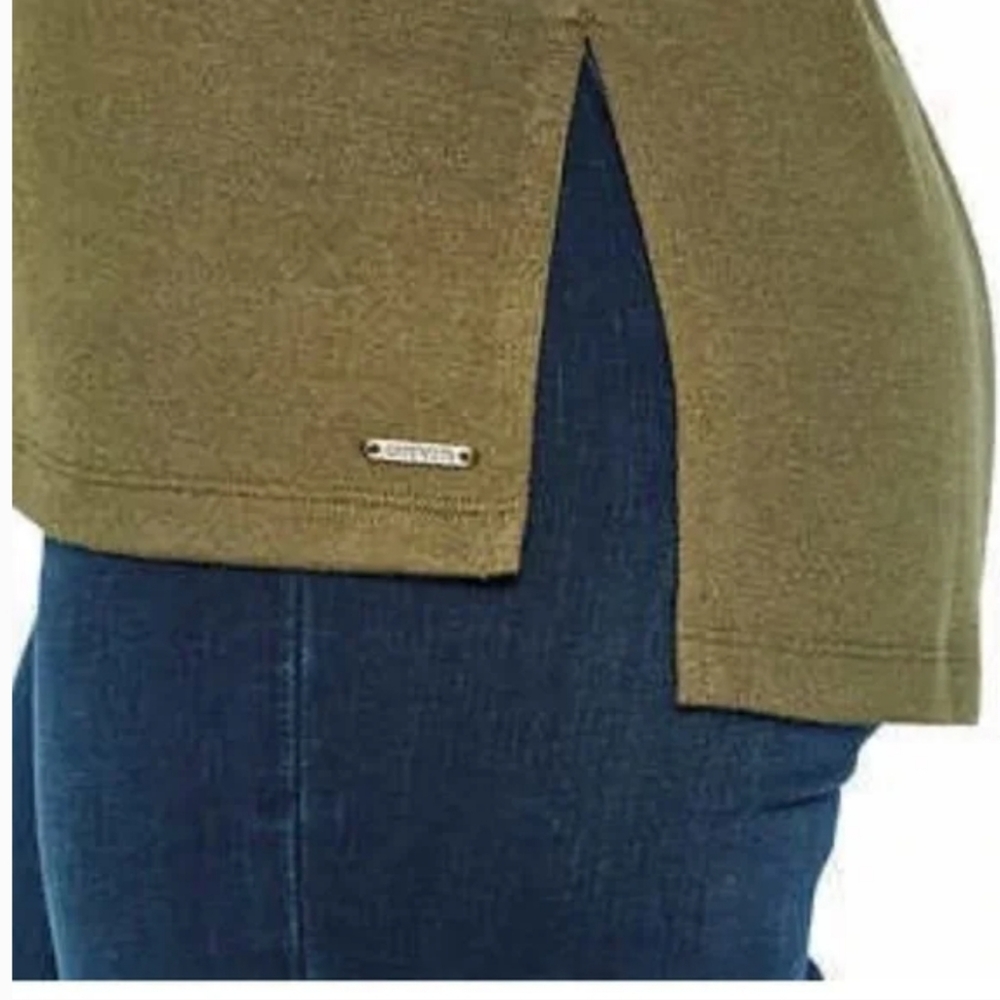 Orvis Women's Olive Short Sleeve V-Neck Tunic Knit Top - Picture 4 of 7